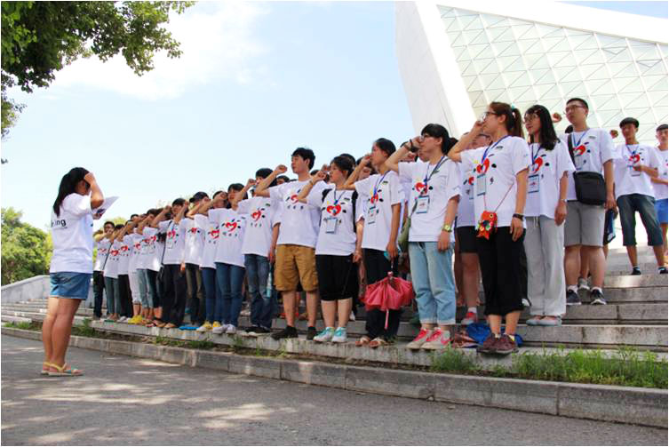 7��6�����|��������W(xu��)�������l(xi��ng)������֧�̈F(tu��n)�����e�г����xʽ��ȫ�w־Ը�߂����س��Z��һ���ú����֧���΄�(w��)������������140���(du��)�T�M����4��(g��)���(du��)���քeǰ�����ϰ׺���������Ϫ�Լ��Ĵ����e��4���������M(j��n)������֧�̹�����(d��ng)��