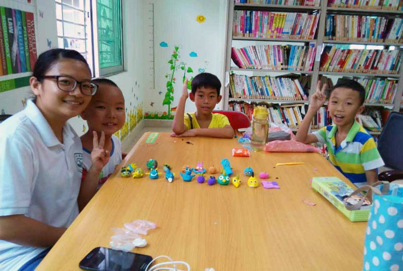 ꠆T�ֺýM�M(j��n)�����F(xi��n)������Ȼ��С���т���������˼�����꠆T��һ�������һ�������Ͱ�׃����Ʒ