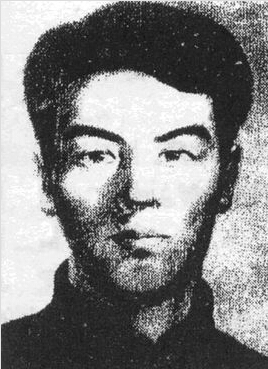 ����̩��1907��1936�����|������(li��n)܊���������I(l��ng)�����ͬ־���H�ܑ�(zh��n)�ѣ��|������(li��n)܊�ڶ�܊�Ą�(chu��ng)ʼ��������һ����׃����������̩Ŀ����܊�������ӵķN�N���У����x�S�؅������й��|�M��ί�M���ķ��������H���߹������Мp������ն����������������Ї����a(ch��n)�h��1936��11�³�������̩��܊���R�������ɽ���Ĵ�ꖲ��у��B��܊��������ʹ����Ͷ����11��7����7�r������⵽600�����˵��u��������̩���I(l��ng)�Ď��c�����Ĳ��֑�(zh��n)ʿ�c������(zh��n)������3�r����׷���Ӕ��r�������Џ�������