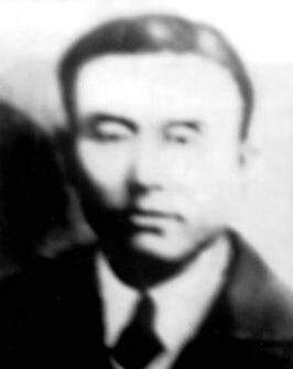 ��h��1902�ꡪ��1938�꣩�M�壬 ԭ���w�sɽ�������w�������|��ʡ����Ж|����ˡ���·܊����߅܊�^(q��)����܊�օ^(q��)˾��T��1931�ꡰ��һ�ˡ���׃�󣬅����˖|����������(li��n)܊��1938��4��5�գ����h�M����ǲ��������߅�^(q��)�I(l��ng)��(d��o)���ն������·������܊�e�ӿ�꠵���ʮһ�Γ�֧꠸�˾��T��1938��10����Ѯ����ָ�]��꠹���?q��)O���ĵ��ϳ����w�����ڑ�(zh��n)���У�ؓ���������ڔ��˵�厵���ǰ�����x�CȻ����ؑ������1938��12��14�Չ��Ҡ�����2014��9��1��������������һ����������Ӣ����