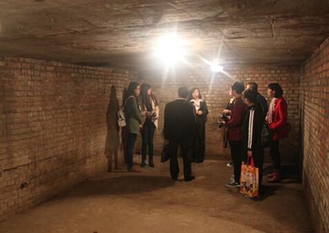 ��(zh��n)���I(y��ng)�����ҷ����O(sh��)ʩ���������M(j��n) �z��