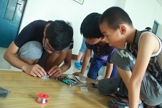 �Ї�ʯ�ʹ�W(xu��)���A�|������֮�������̈F��ɽ�|ʡ�S�u��(j��ng)���_�l(f��)�^(q��)ᘌ�����(w��)���ˆT��Ů�����؃�ͯ�_չ�����������H�_�O(sh��)�Z��(sh��)���n�̽̌W(xu��)��߀�_չҕ�l�̌W(xu��)��ħ�g(sh��)��ħ�����L�����dȤ��n���� (3)