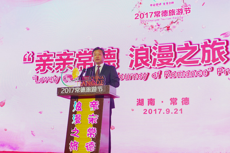 �й�������ί����ӛ�������L(zh��ng)����܊���o�����zӰ����־�ۣ�