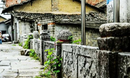 �e�ݹ��(zh��n)�����ƾõĚvʷ�����˹��e�ݳ������Ļ����N(y��n)�������S���Ěvʷ���ľ��^���C�����eꖚvʷ���ľ��^�ľ��A����Ԕ��(x��)������CZYYW ���eꖿh�e�ݹ��(zh��n) Ͷ�� 