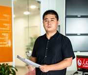 6.奮斗獎(jiǎng)：孫永新（第二黨支部、總編室）