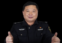 全國人大代表、黃山“守松人”